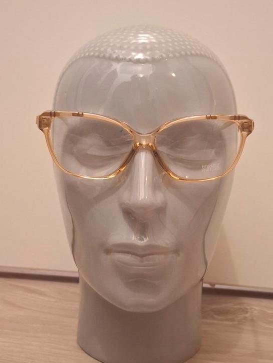 Emmanuelle khanh paris vintage bril montuur, Sieraden, Tassen en Uiterlijk, Zonnebrillen en Brillen | Dames, Zo goed als nieuw