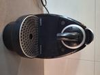 Nespresso koffiemachine, Ophalen, Gebruikt, Koffiemachine, Koffiepads en cups