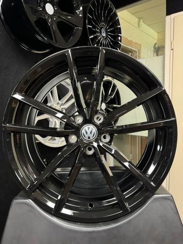 18 inch velgen voor Volkswagen Pretoria R 5x112 Golf 5 6 7 8 beschikbaar voor biedingen