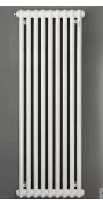 Zehnder Charleston Radiator - 8 Stuks Nieuw in Doos beschikbaar voor biedingen