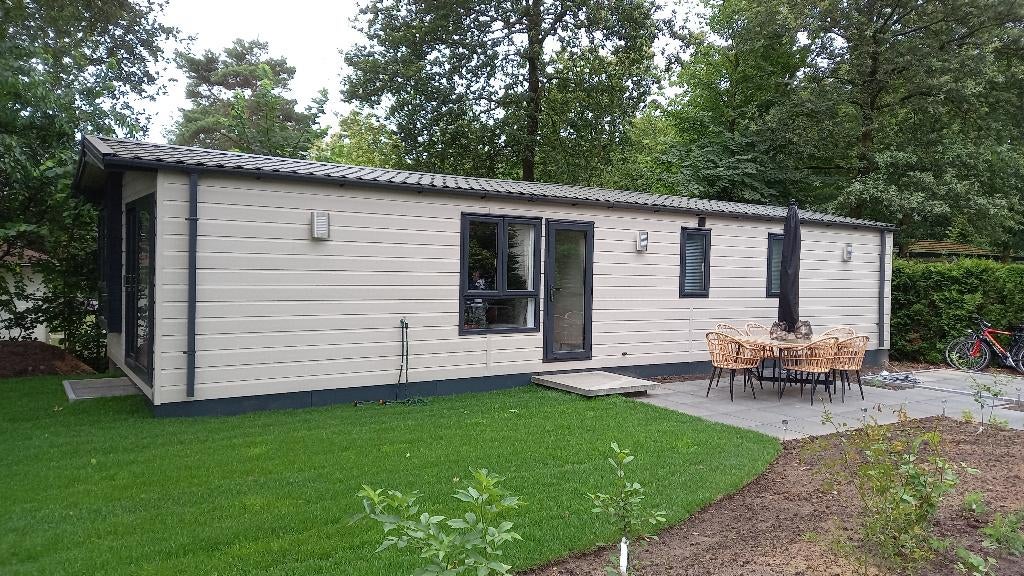 Prachtig Chalet te koop op de Veluwe, Caravans en Kamperen, Stacaravans, tot en met 4, Ophalen