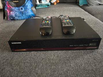 Samsung SMT-C7140 decoder met 500gb harddisk beschikbaar voor biedingen