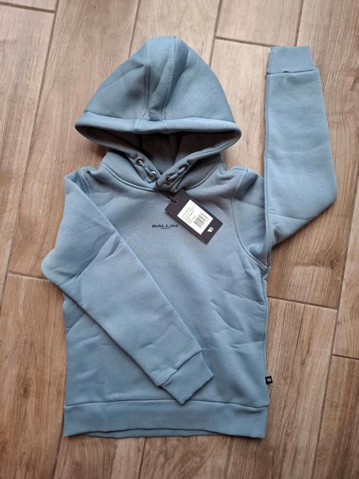 Te koop aangeboden 2 nieuwe originele Ballin jongens hoodies, Kinderen en Baby's, Kinderkleding | Kinder-kledingpakketten, Nieuw