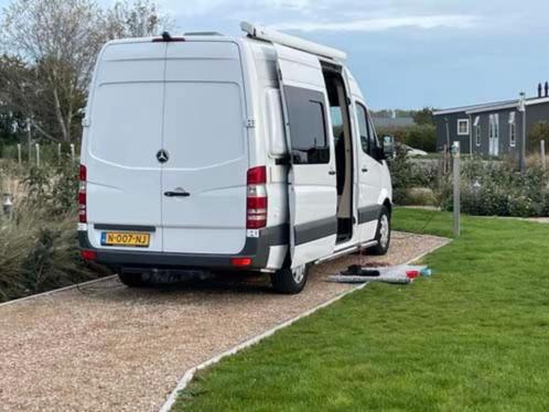 Camperbus Sprinter, Caravans en Kamperen, Campers, Particulier, tot en met 2, Buscamper of Camperbus, Mercedes-Benz, Diesel, 5 tot 6 meter