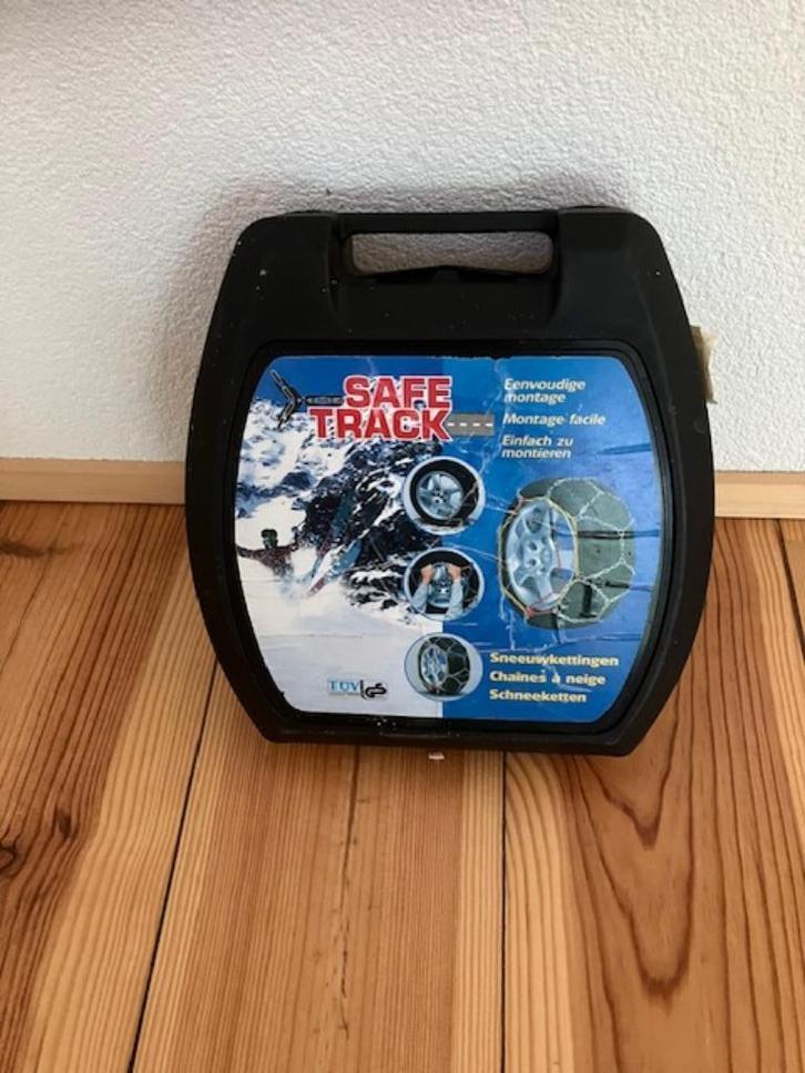 sneeuwkettingen, Auto diversen, Sneeuwkettingen, Zo goed als nieuw, Ophalen of Verzenden
