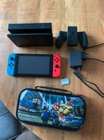 Nintendo Switch met 8 spellen & beschermhoesje en memorycard, Ophalen of Verzenden, Zo goed als nieuw, Met 2 controllers, Switch Original