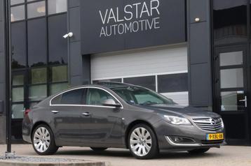 Opel Insignia 1.6 T Cosmo | Xenon | Camera | Dak | Trekhaak  beschikbaar voor biedingen