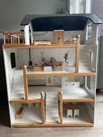 Poppenhuis Petite Amélie,  incl meubeltjes & konijnenfamilie, Kinderen en Baby's, Speelgoed | Poppenhuizen, Ophalen, Gebruikt