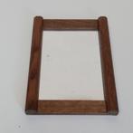 Oud spiegeltje met houten lijst, Minder dan 50 cm, Gebruikt, Ophalen of Verzenden, Minder dan 100 cm