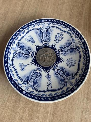 Uniek exemplaar Delfts Blauw bord – Prins Bernhard 1911  beschikbaar voor biedingen
