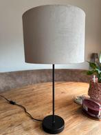 Schemerlamp met kap grijs velours, Ophalen of Verzenden, Zo goed als nieuw, Overige materialen, 50 tot 75 cm