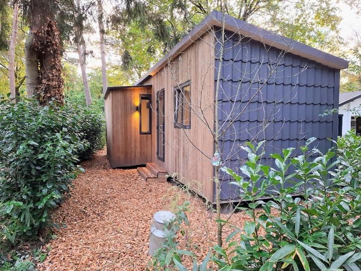 Te Huur: Nieuw, Vrijstaand Chalet op Rustig en bosrijk Park, Huizen en Kamers, Kamers te huur, Tilburg