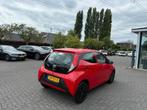 Toyota Aygo 1.0 VVT-i | X-Fun 5-Drs | Airco, Auto's, Toyota, Gebruikt, Euro 6, 4 stoelen, Bedrijf