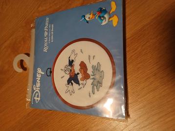 disney borduurpakket Donald Duck compleet met borduurring  beschikbaar voor biedingen