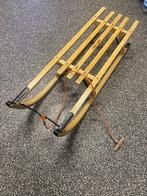 Houten slee, Ophalen, Gebruikt