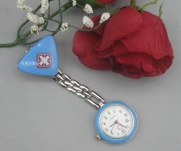 3 Verpleegsters Horloges! beschikbaar voor biedingen