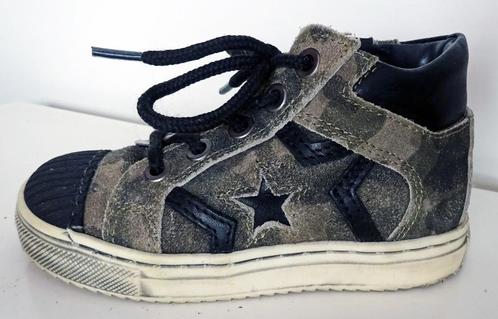 Stoere suède schoenen van goede kwaliteit - grijs - maat 24, Kinderen en Baby's, Kinderkleding | Schoenen en Sokken, Gebruikt