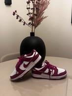 Nike dunk fuchia maat 41, Kinderen en Baby's, Ophalen of Verzenden, Zo goed als nieuw, Jongen of Meisje