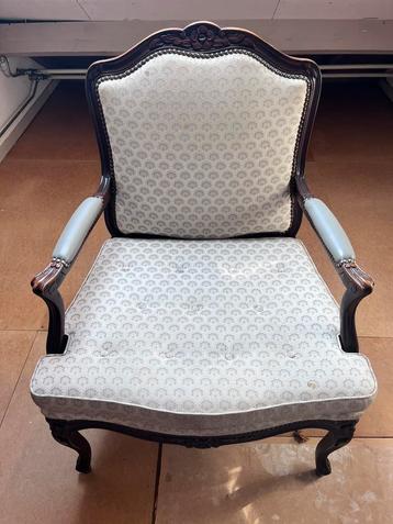 Vintage Louie de zestiende fauteuil beschikbaar voor biedingen
