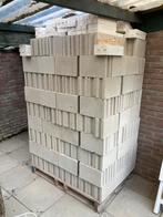 BIA BETON metselblokken 100mm ca. 330 stuks, Ophalen of Verzenden, Zo goed als nieuw