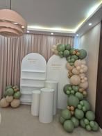 Ballonnenboog decoratie verhuur items zuilen backdrop, Ophalen, Zo goed als nieuw