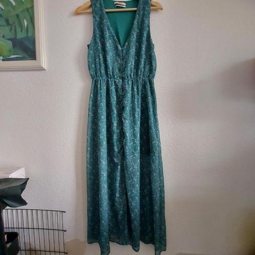 Pull & Bear zeegroene midi zomerjurk maat M, Kleding | Dames, Jurken, Nieuw, Maat 38/40 (M), Blauw, Onder de knie, Verzenden