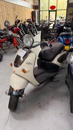 Aprilia habana mojito custom 45km piaggio motor, Ophalen, Zo goed als nieuw, Benzine, Overige modellen