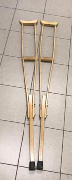 2x vintage houten krukken, Diversen, Loopkrukken, Ophalen, Gebruikt, Onbekend, Onbekend