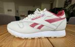Reebok sneakers (wit - rood logo), Wit, Ophalen of Verzenden, Reebok, Sneakers of Gympen
