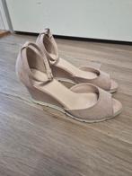 Roze sleehak pumps, Ophalen of Verzenden, Zo goed als nieuw, Roze