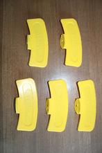 Vespa 5 nieuwe gele brommerplaatjes met opdruk., Ophalen of Verzenden, Nieuw, Maximaal 45 km/u, Overige modellen