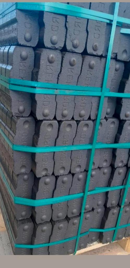 Bruinkoolbriketten bruinkool briketten ideaal met kachelhout, Tuin en Terras, Haardhout, Blokken, Overige houtsoorten, 6 m³ of meer
