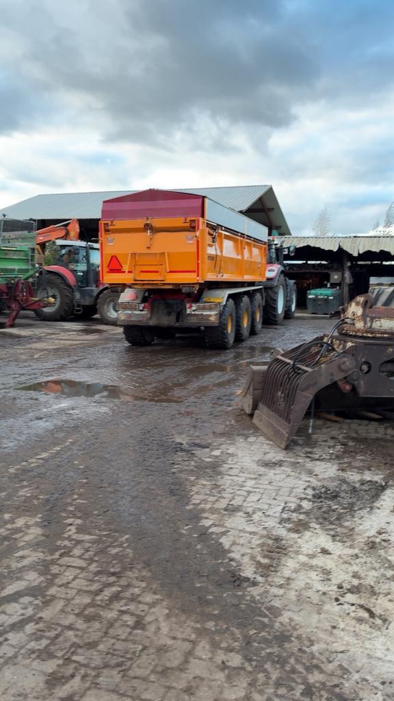 Veenhuisbak haakarm carrier, Zakelijke goederen, Agrarisch | Werktuigen, Transport, Ophalen of Verzenden