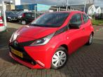 Toyota Aygo 1.0 VVT-i x-fun airco nap rijd super, Auto's, Voorwielaandrijving, Stof, Gebruikt, 4 stoelen
