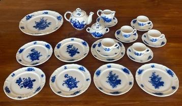 Antiek Villeroy en Boch Mettlach koffieservies beschikbaar voor biedingen