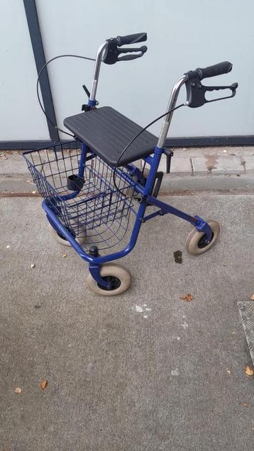 Thuasne Quatro Rollator – Blauw – In Goede Staat beschikbaar voor biedingen