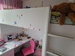 Ikea hoogslaper met lichtroze kastdeuren en bureau, Kinderen en Baby's, Kinderkamer | Stapelbedden en Hoogslapers, Gebruikt, Hoogslaper