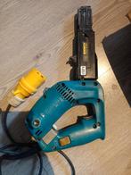 Makita schroeven machine, Ophalen