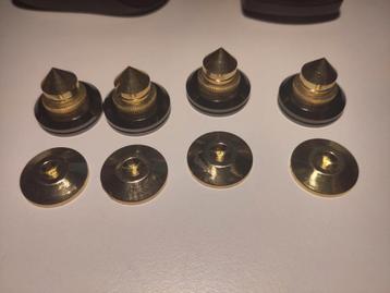 Audio Spikes met Beschermvoeten & 3M Plakkers beschikbaar voor biedingen