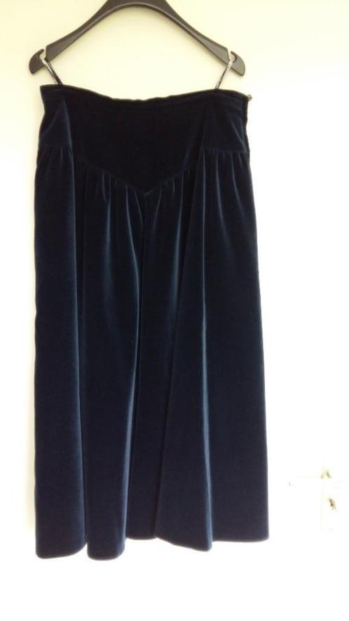 MOOIE KWALITEIT VELOURS DONKERBLAUWE ROK, Kleding | Dames, Rokken, Gedragen, Maat 42/44 (L), Blauw, Onder de knie, Ophalen
