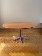 Arne Jacobsen Oxford tafel voor Fritz Hansen, Ophalen, Zo goed als nieuw