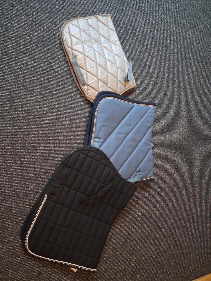 Dekjes - Set van 3, Dieren en Toebehoren, Paarden en Pony's | Dekens en Dekjes, Zo goed als nieuw, Dekje, Ophalen