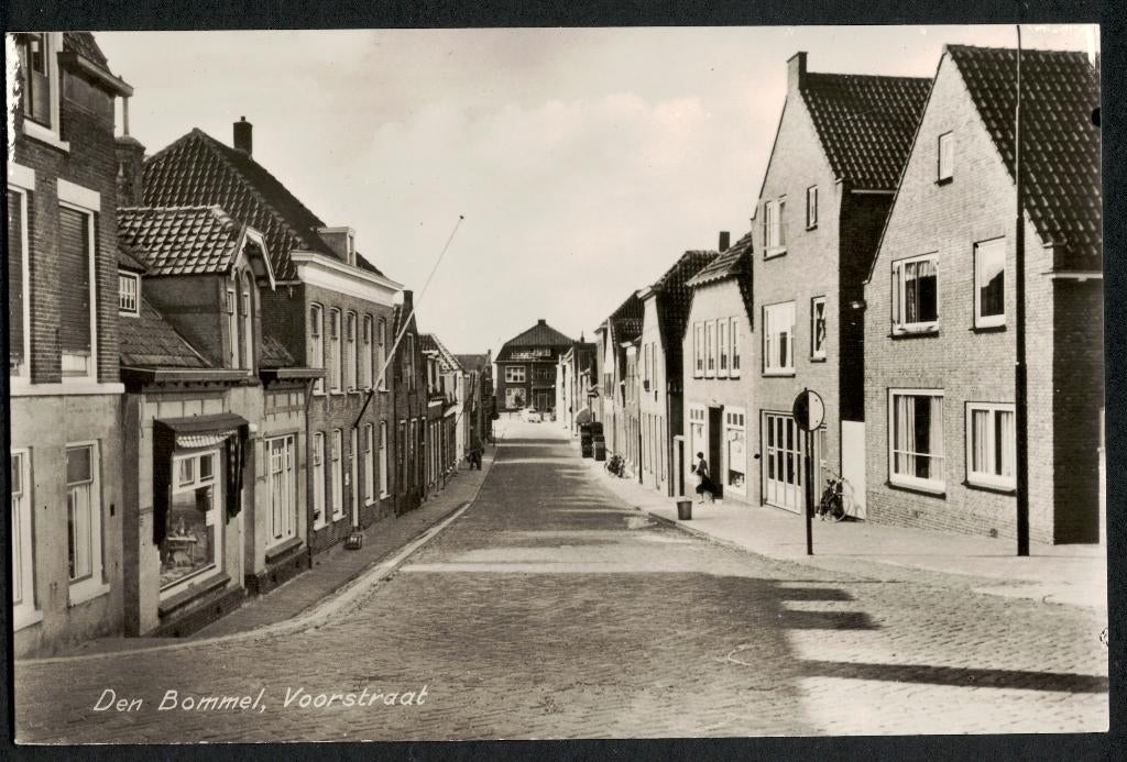 Den Bommel, Voorstraat., Ophalen of Verzenden, 1940 tot 1960, Ongelopen, Zuid-Holland