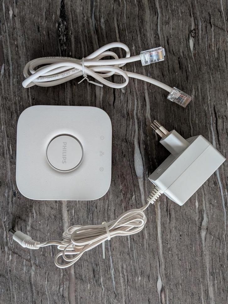 2 stuks Philips Hue Bridge V 2.1 zgan, Huis en Inrichting, Lampen | Overige, Zo goed als nieuw, Ophalen of Verzenden