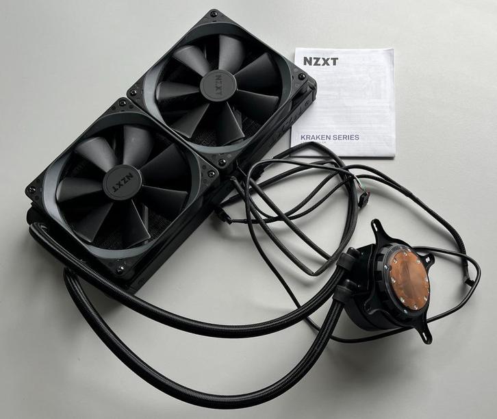 NZXT Kraken X62 waterkoeler watercooler, Computers en Software, Computerkoelers, Zo goed als nieuw, Waterkoeling, Ophalen