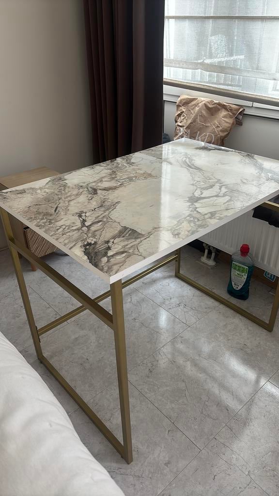 Marmer bureau met gouden poten, Huis en Inrichting, Bureaus, Ophalen, Zo goed als nieuw