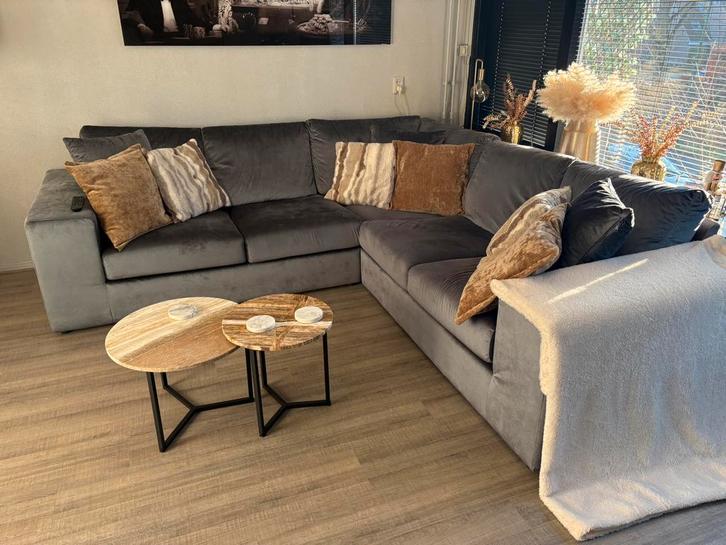 Metalic grijze bank, Huis en Inrichting, Banken | Bankstellen, Zo goed als nieuw, Vierpersoons of meer, Stof, Ophalen of Verzenden