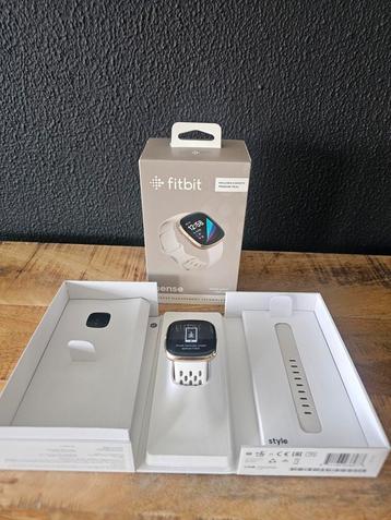 FITBIT SENSE – complete gezondheids- en sporthorloge beschikbaar voor biedingen