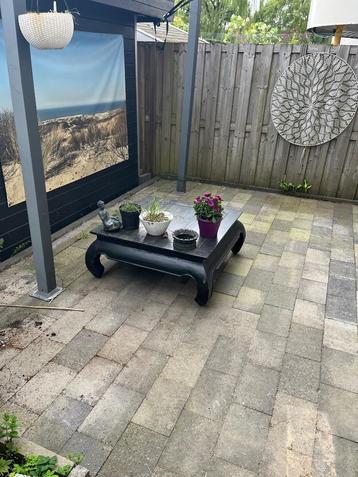Zwarte salon tafel - Opium van massief hout 90x90 beschikbaar voor biedingen