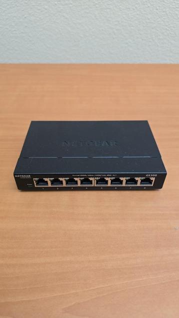 Netgear Netwerk Switch 8 Poorten beschikbaar voor biedingen